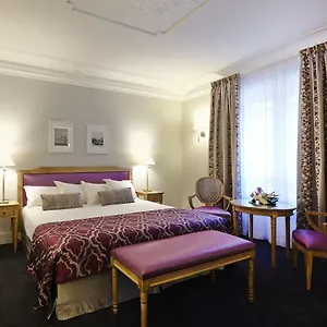 4* Hotel Royal Champs Elysées